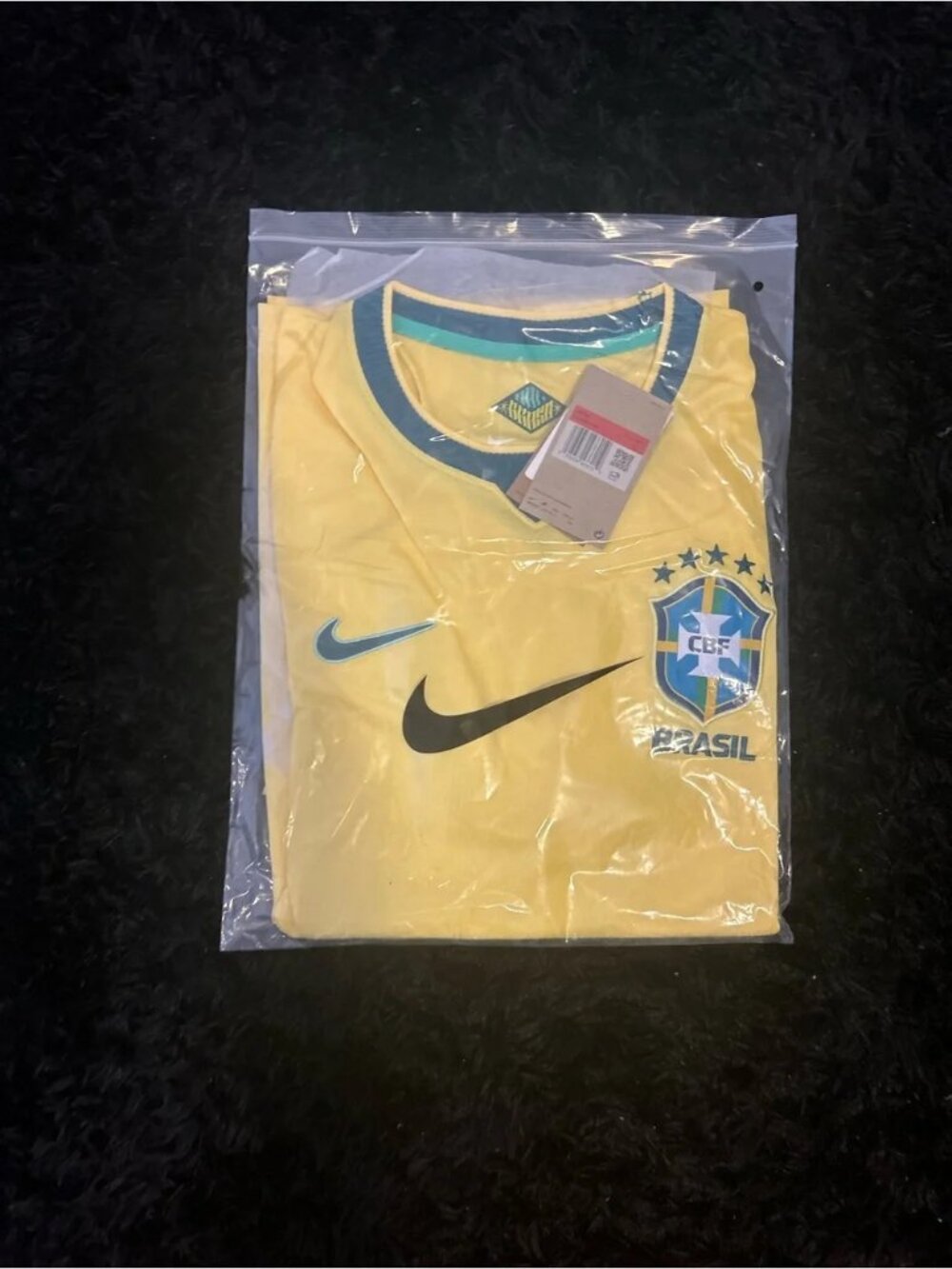 FIFA World Cup 2026 Brazil jersey size large